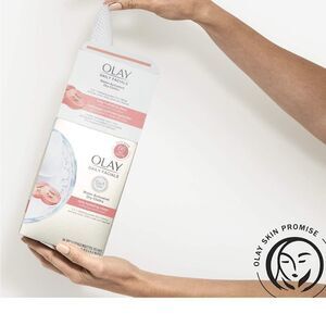 OLAY DAILY FACIALS WATER ACTIVATED DRY CLOTHES